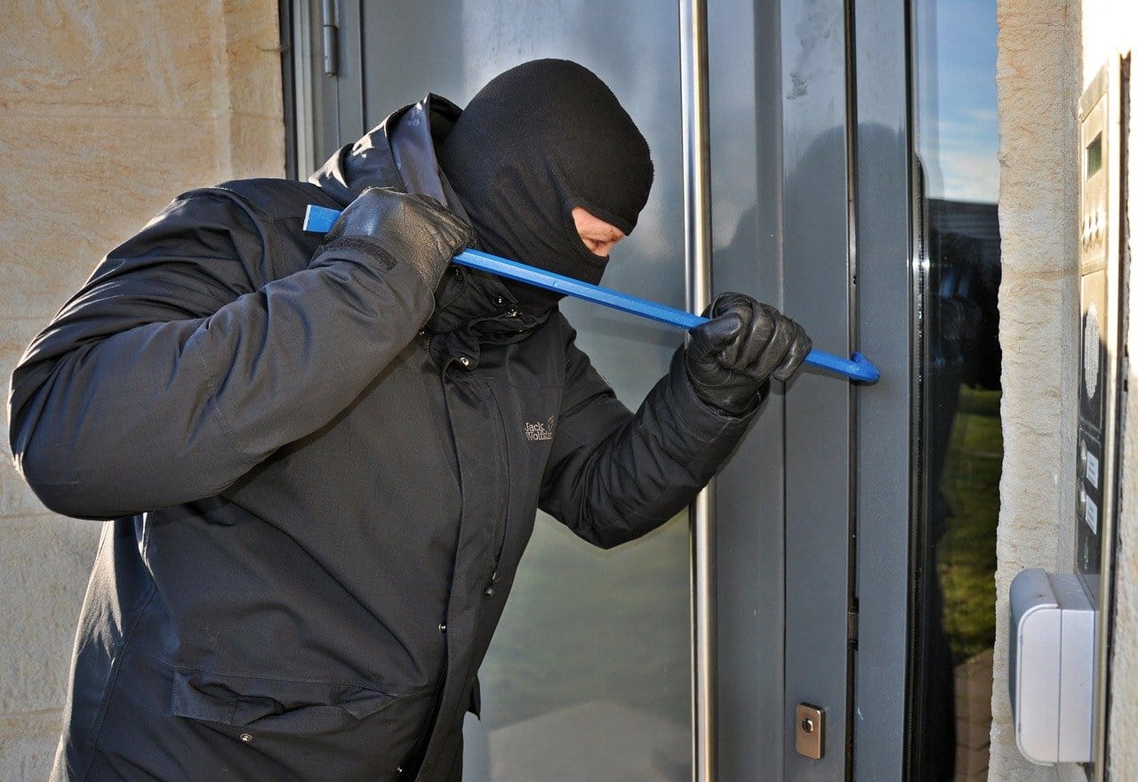 Kingdom Locksmith engineer in Coventry