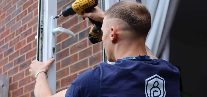 Kingdom Locksmith engineer in Coventry